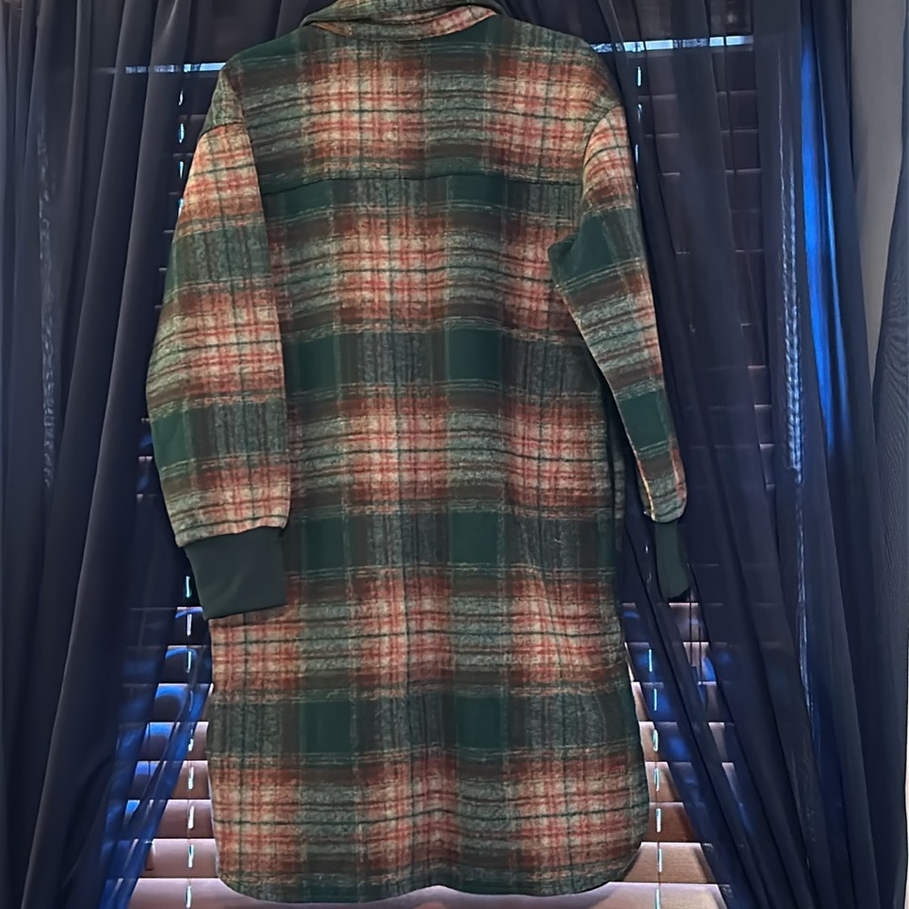 NWT Maurice’s long heavy shacket small - Picture 3 of 3